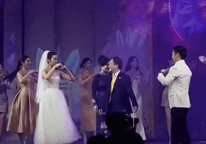 VIDEO: Bầu Hiển nhảy tiktok cực bá đạo trong đám cưới Cậu Út và Hoa hậu