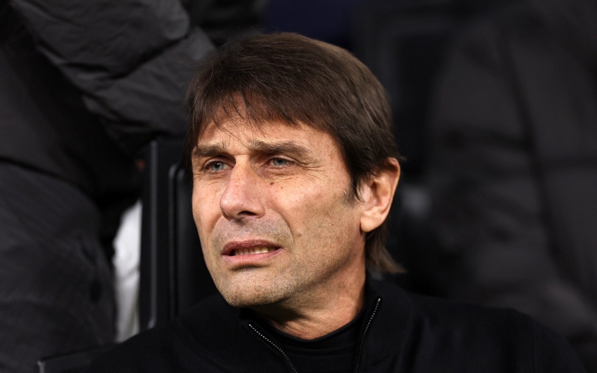 antonio conte da khong con tuong lai tai tottenham