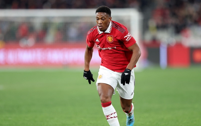anthony martial tiep tuc dinh chan thuong