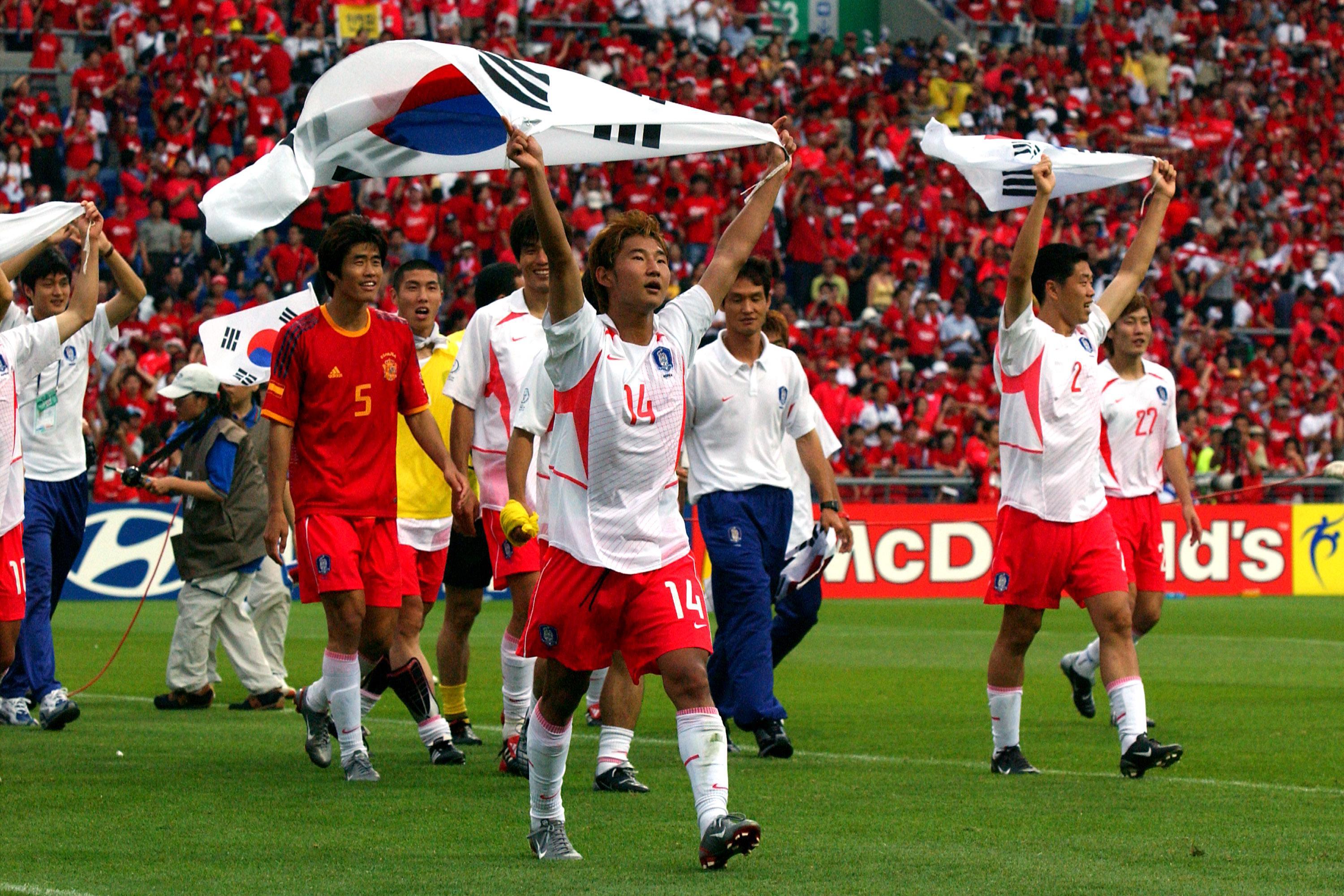 1500310207174-South-Korea-Spain-2002-World-Cup-PA-Images