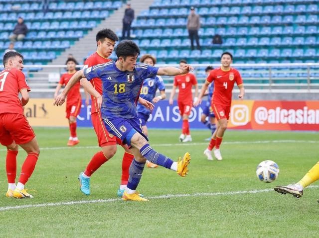 u20 nhat ban vs u20 trung quoc 