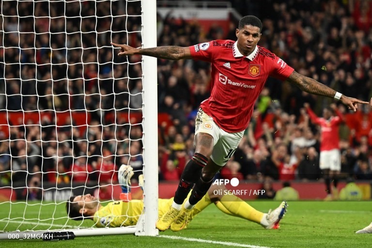 Rashford 100 ban