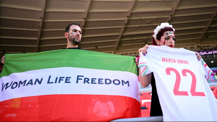 Iran gui don khieu nai My len FIFA