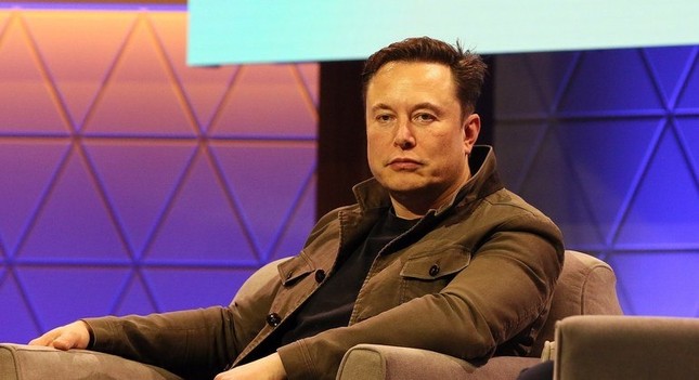 Elon Musk mua MU
