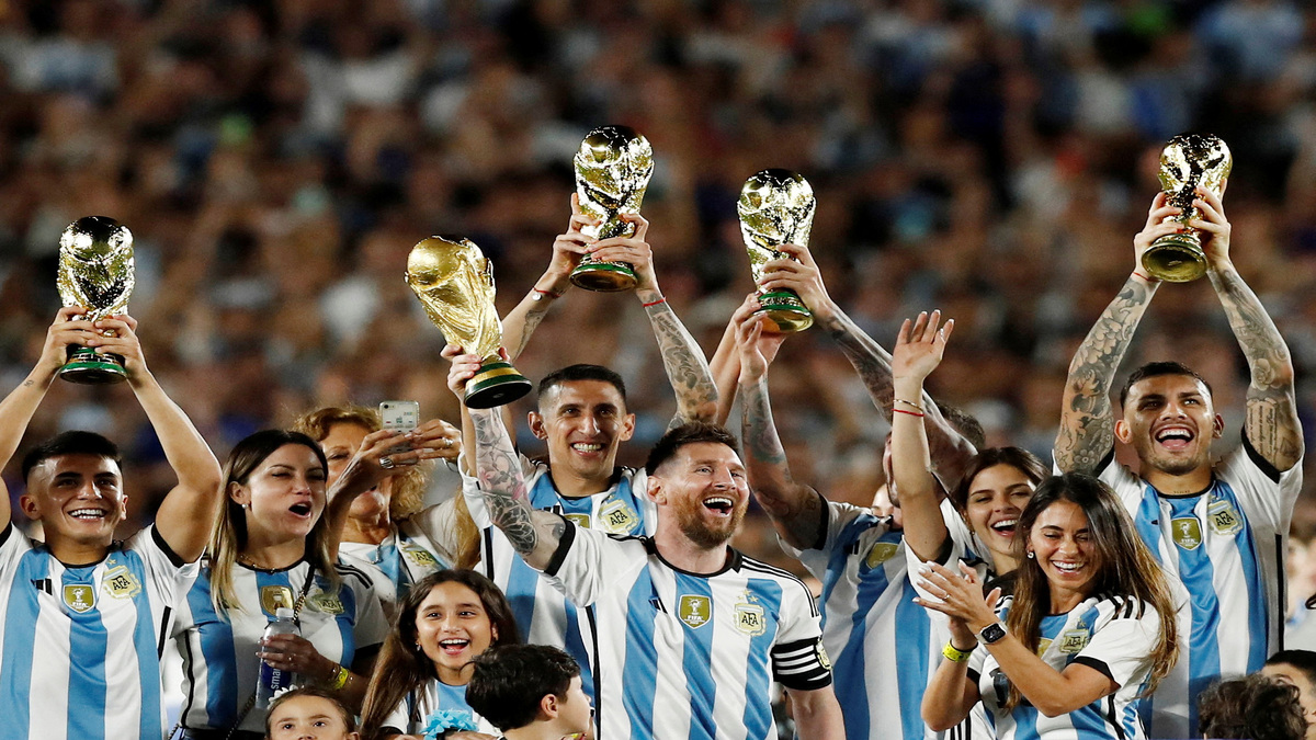 Messi cung tuyen Argentina xac nhan da giao huu voi Australia tai Trung Quốc