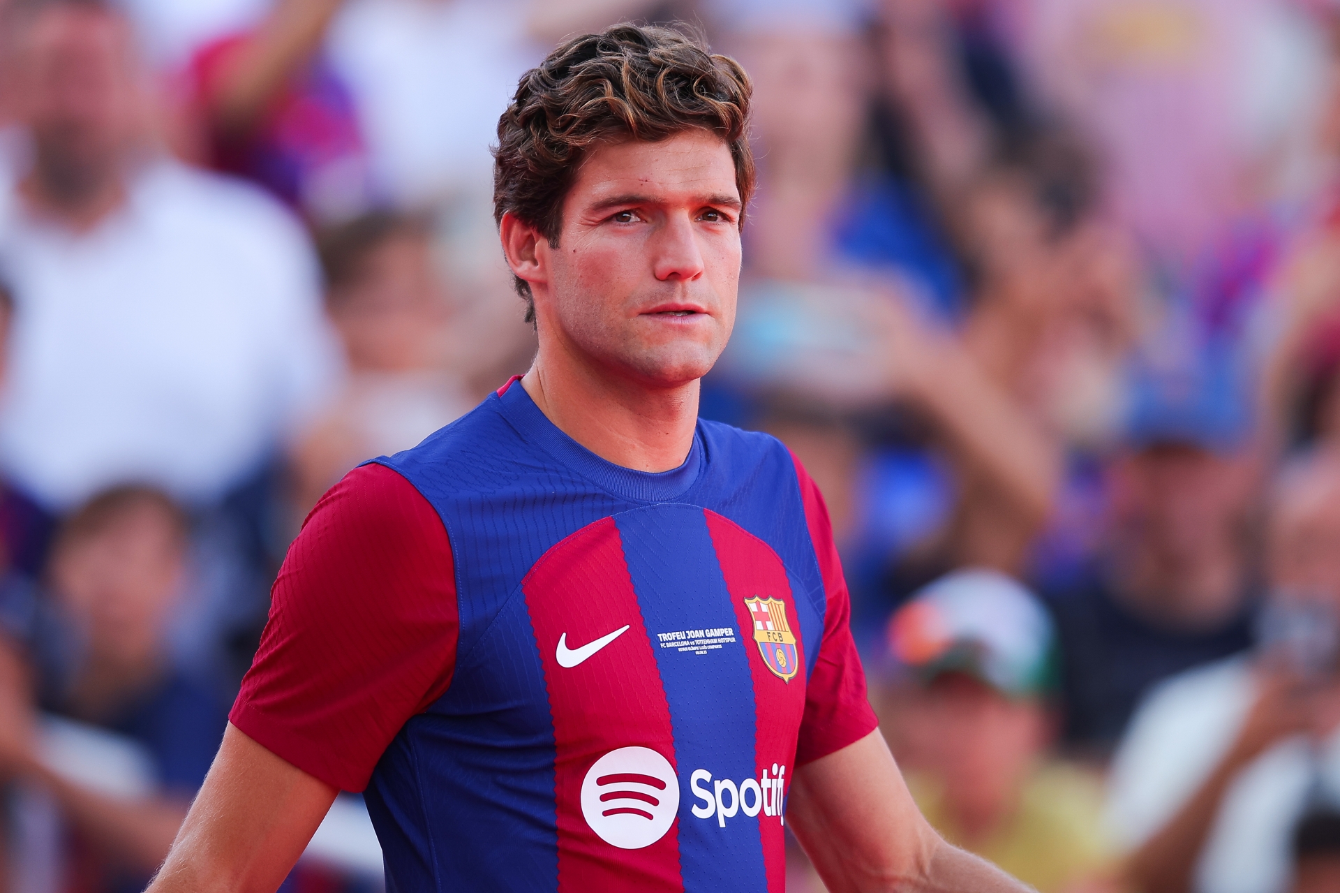 marcos-alonso-fc-barcelona-waves-836976723
