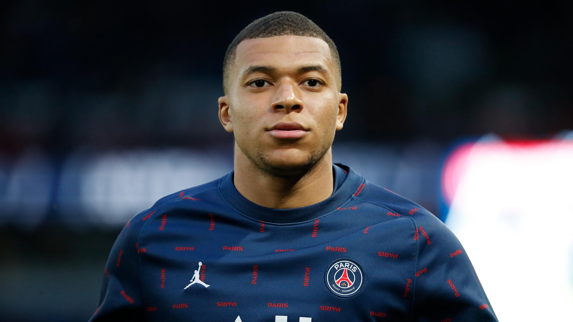 Kylian Mbappe PSG 042922 169 (1)