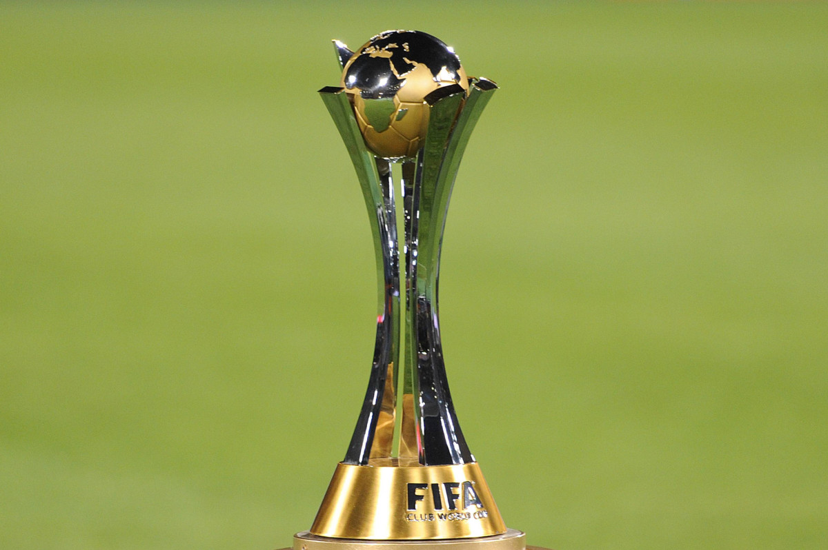 fifa-club-world-cup-trophy