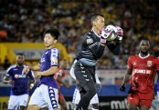 Hà Nội FC bất ngờ đàm phán với cựu thủ môn ĐT Việt Nam