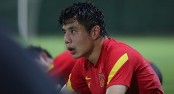 Cầu thủ Trung Quốc không chạy nổi 90 phút, CĐV mỉa mai: 'Lúc ăn hải sâm có mệt không?'