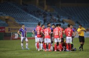 Thi đấu thiếu người, Hà Nội chia điểm đáng tiếc với TP. HCM ngày ra quân V. League 2022.