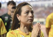 Nữ trưởng đoàn 'Madam' Pang: 'Tôi không thể bào chữa gì cho U23 Thái Lan, thua là thua!'