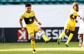 CĐV Việt Nam ngán ngẩm vì Pau FC: 'Cho về đá với CLB Hà Nội có khi cũng thua'