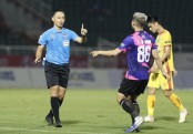 Thổi phạt đền oan cho CLB Thanh Hóa, trọng tài FIFA Ngô Duy Lân phải trả giá tại vòng 19 V-League