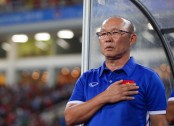 Chuyên gia châu Âu: 'HLV Park Hang-seo chia tay ĐT Việt Nam vì áp lực World Cup 2016'