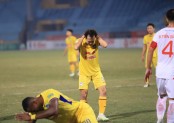 BXH V-League mới nhất: Sài Gòn bứt phá ngoạn mục, HAGL trượt dài trong thất vọng