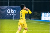 HLV Pau FC sử dụng chiến thuật 'tương thích' với Quang Hải, cơ hội tỏa sáng trận siêu kinh điển