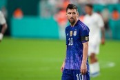 Khó tin: Messi đang phải đối mặt với tương lai 'vô định', bất chấp đang đá như 'lên đồng'