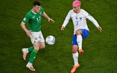 Hà Lan nhẹ nhàng hạ gục đội tuyển yếu nhất bảng, Pháp thắng nhọc nhằn Ireland