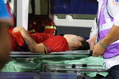 Chấn thương nặng, trung vệ của ĐT Nữ Việt Nam phải nhập viện cấp cứu