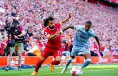 Hòa bạc nhược Aston Villa, Liverpool tự làm khó mình trong cuộc đua top 4