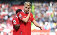 Donny van de Beek đưa ra quyết định về tương lai