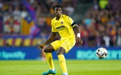 Chelsea đạt thỏa thuận cá nhân với tiền đạo người Senegal