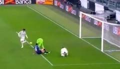 VIDEO: Thích thể hiện, Morata đánh gót ra ngoài khiến Juventus mất chiến thắng