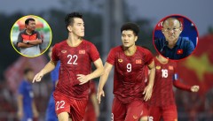 Cựu HLV ĐT Việt Nam cũng 'ủng hộ' V-League dùng tiền đạo ngoại, thầy Park cô đơn