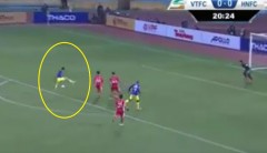 VIDEO: Văn Quyết bắt volley hụt 'hài hước' sau đường chuyền của tân binh Hà Nội FC