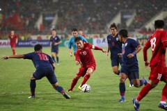 Điều gì khiến cho bóng đá Việt Nam vẫn chưa thể vượt hoàn toàn Thái Lan?