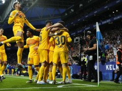 HLV Xavi: Barca không xứng đáng thắng Real Sociedad