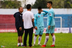 Martin Lo and the center-back Viet Kieu made Hai Phong coach unhappy