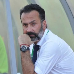 The Italian coach secretly criticizes Thanh Hoa’s president’s intervention on professional issues