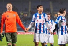 Heerenveen fans want the home team to keep Doan Van Hau behind