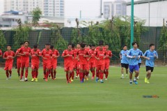 VIDEO: Coach Park Hang Seo suddenly present in the first training session of U22 Vietnam