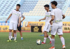 Foreigners injured, Xuan Truong, Tuan Anh to start the match?