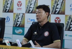 Coach Chung Hae Seong admitted to scolding Cong Phuong and his teammates