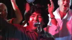 VIDEO: Maradona khoe giọng hát đầy cảm xúc với 'Bàn tay Chúa' trong bộ phim tư liệu của mình
