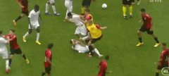 VIDEO: Hỗn chiến cực căng, cầu thủ xông vào cuộc ẩu đả tại VCK U17 Brazil