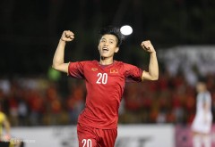 VIDEO: Phan Văn Đức toả sáng, ghi dấu giày trong 2 bàn thắng của ĐT Việt Nam