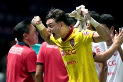Đặng Văn Lâm 'thoát nguy' sau chuỗi trận dự bị tại Muangthong United