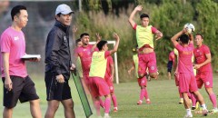 HLV Vũ Tiến Thành bất ngờ vắng mặt trong ngày khai xuân, chuyên gia Nhật đích thân chỉ đạo Sài Gòn FC