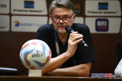 HLV Troussier: \'ĐT Việt Nam thi đấu với Indonesia giống như vòng knock-out ở Champions League\'