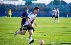 Tiền đạo trẻ gốc Việt Ibrahim Maza tiếp tục thể hiện tài năng ở lứa U19 Đức
