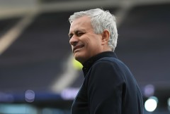 Mourinho gửi lời chúc mừng ý nghĩa tới CĐV Chelsea tròn 100 tuổi
