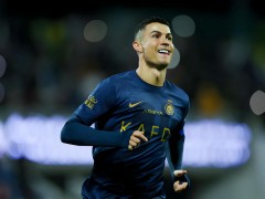Ronaldo lập hat-trick, Al Nassr đại thắng 8-0 trên sân khách ở giải VĐQG Ả Rập Xê Út