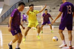 ĐT futsal Việt Nam tập luyện ngay khi đặt chân đến Thái Lan
