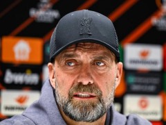 Klopp: \'Chơi như vậy sao vô địch được\'