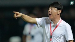 HLV Shin Tae Yong phàn nàn gay gắt về trọng tài sau thất bại của U23 Indonesia